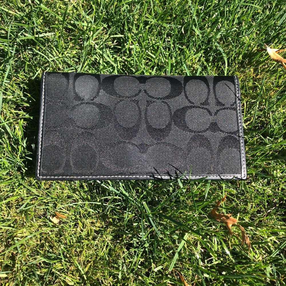Vintage Bifold Coach Wallet-Authentic